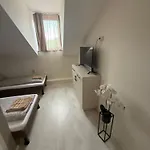 Gesztenyes-kert Szallashely 3* Pécsvárad