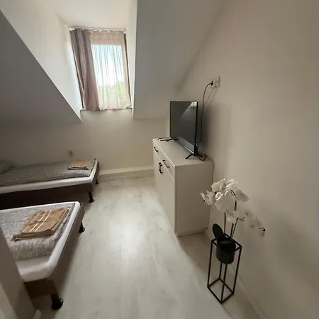 Gesztenyés-kert Panzió 3* Pécsvárad