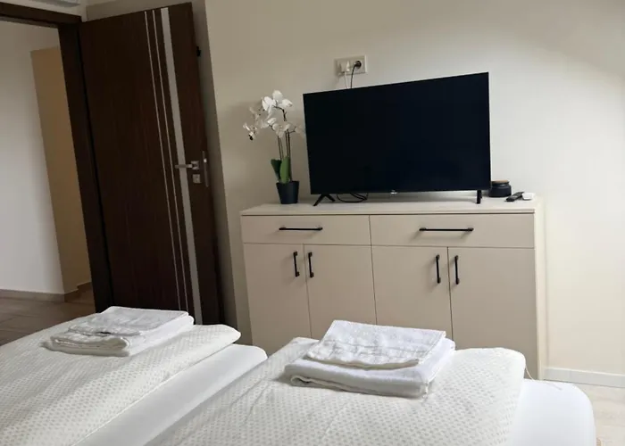 Gesztenyes-kert Panzio 3* Pécsvárad